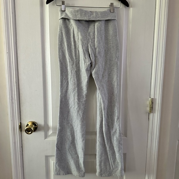 Aritzia Sundays best Foldover flare pant - Picture 1 of 4
